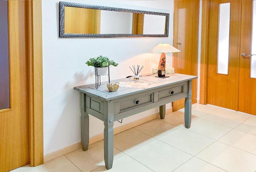 Piso Bajo 3 2 Banos Y Gran Terraza Apartament