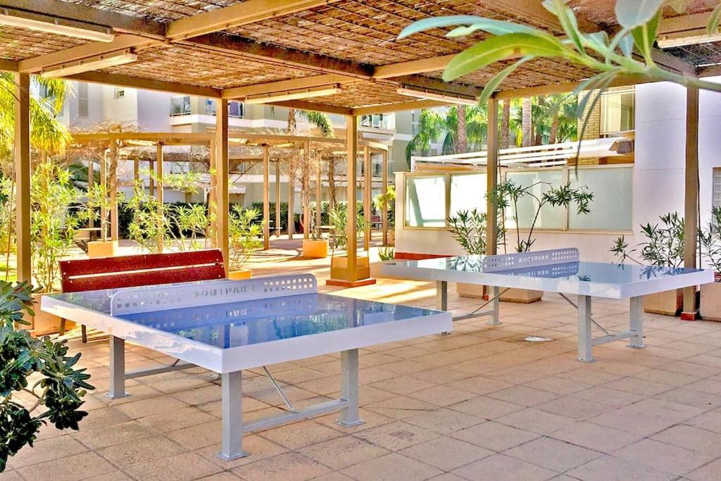 Apartament Piso Bajo 3 2 Banos Y Gran Terraza *